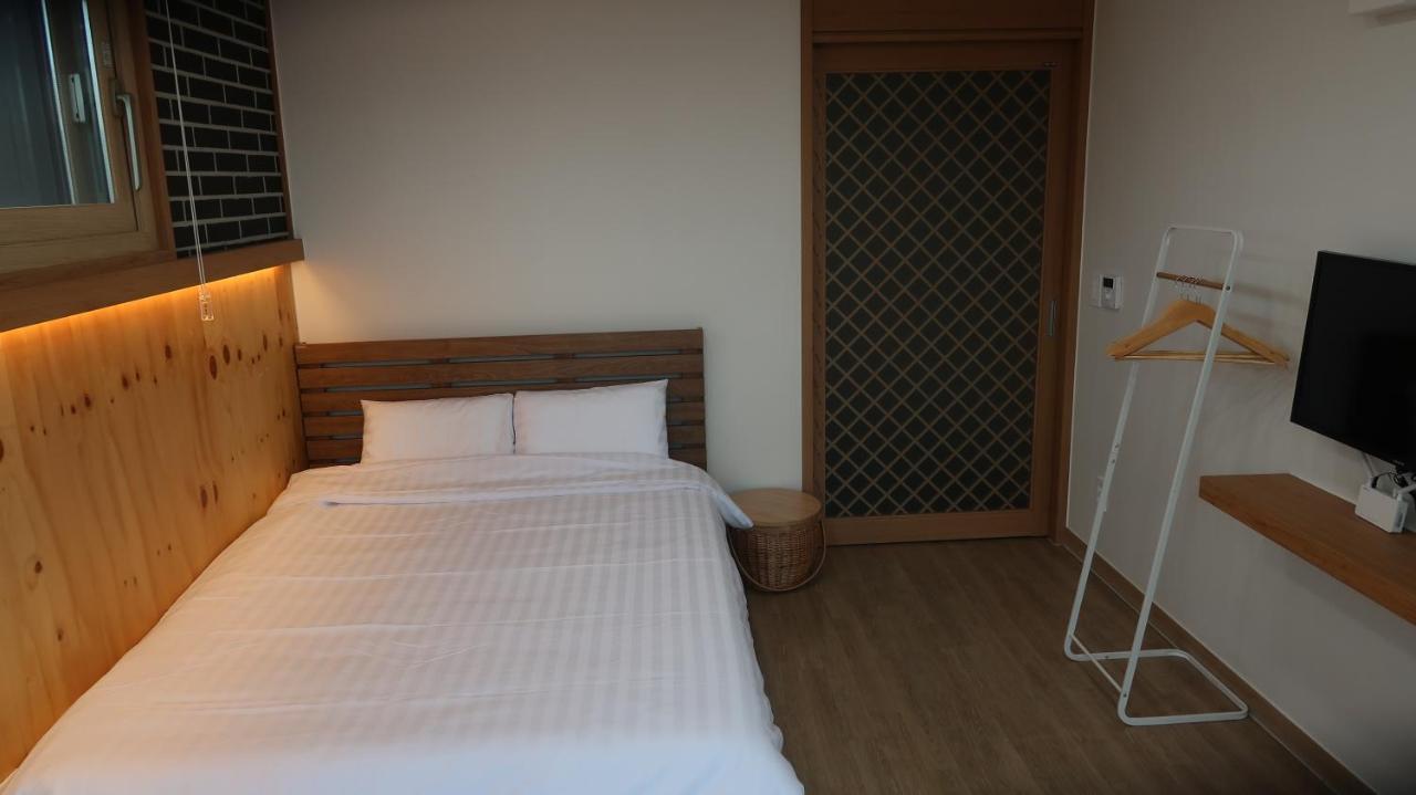 38Th Street Guesthouse Mokpo Eksteriør billede