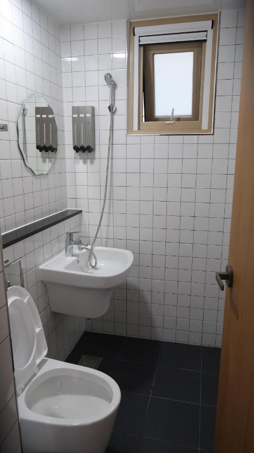 38Th Street Guesthouse Mokpo Eksteriør billede