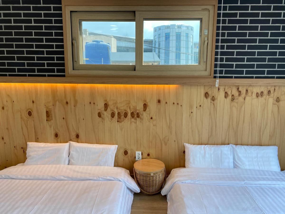 38Th Street Guesthouse Mokpo Eksteriør billede