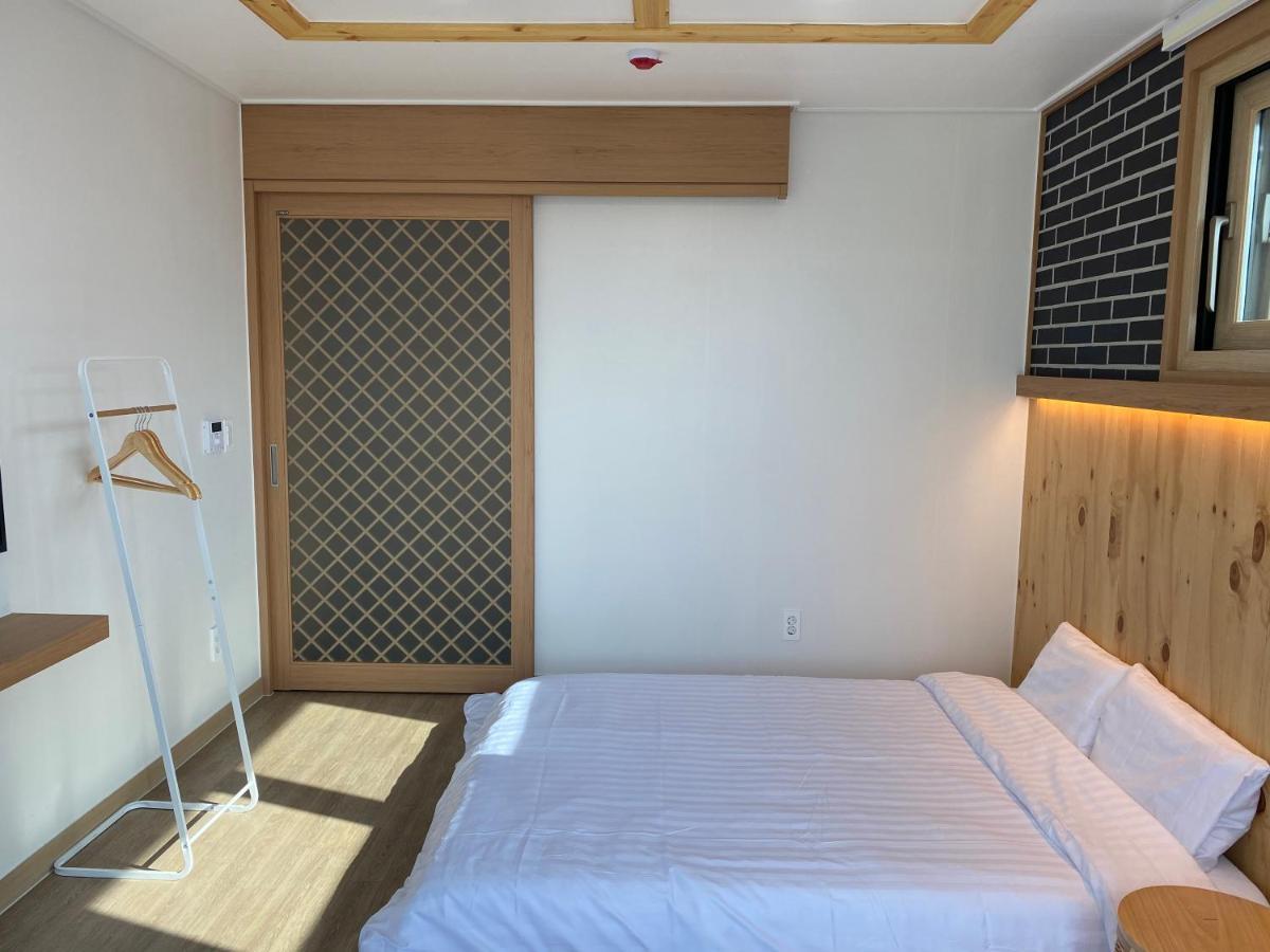 38Th Street Guesthouse Mokpo Eksteriør billede